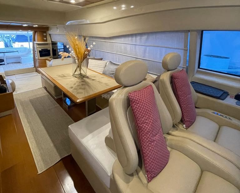 Azimut 70