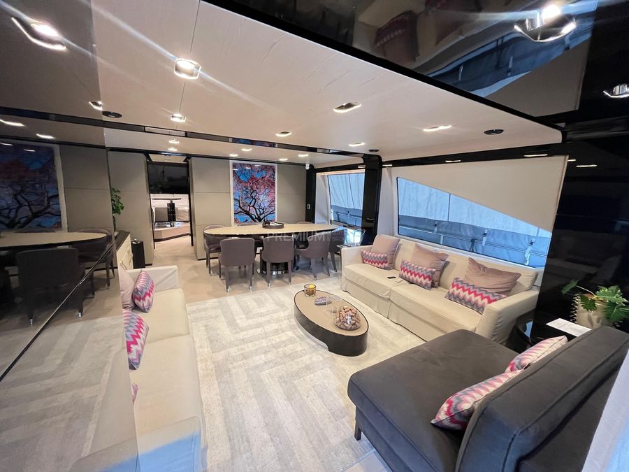 Azimut 83 - 2023