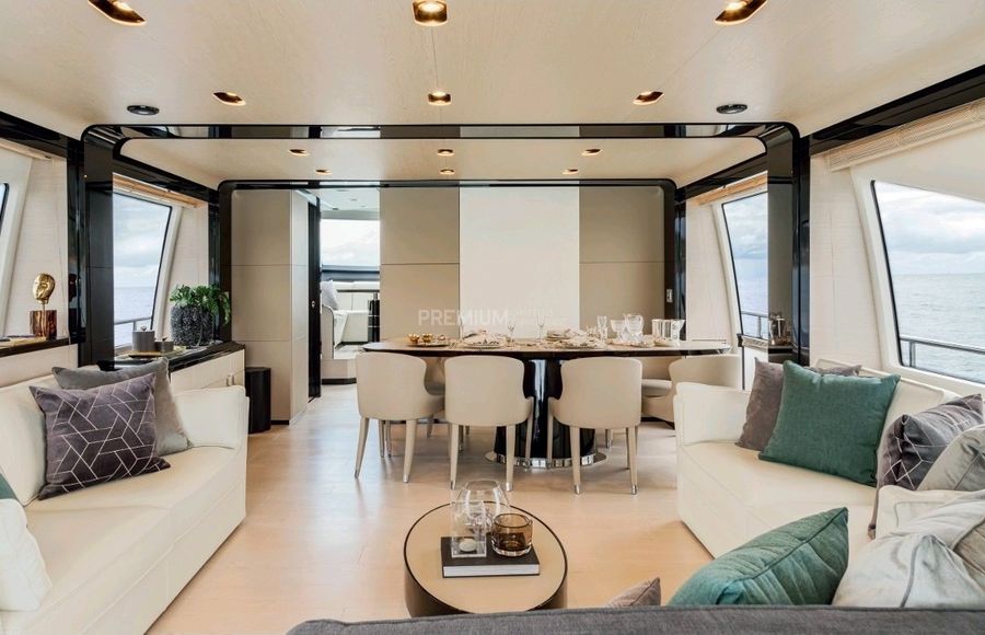 Azimut 83 - 2025