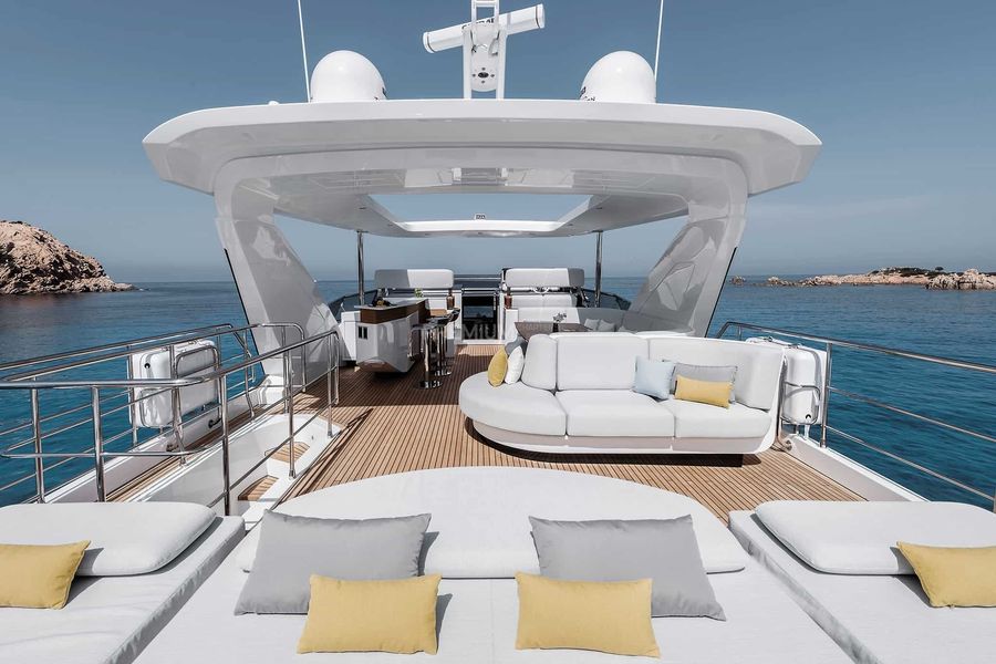 Azimut Grande 27 M - 2023