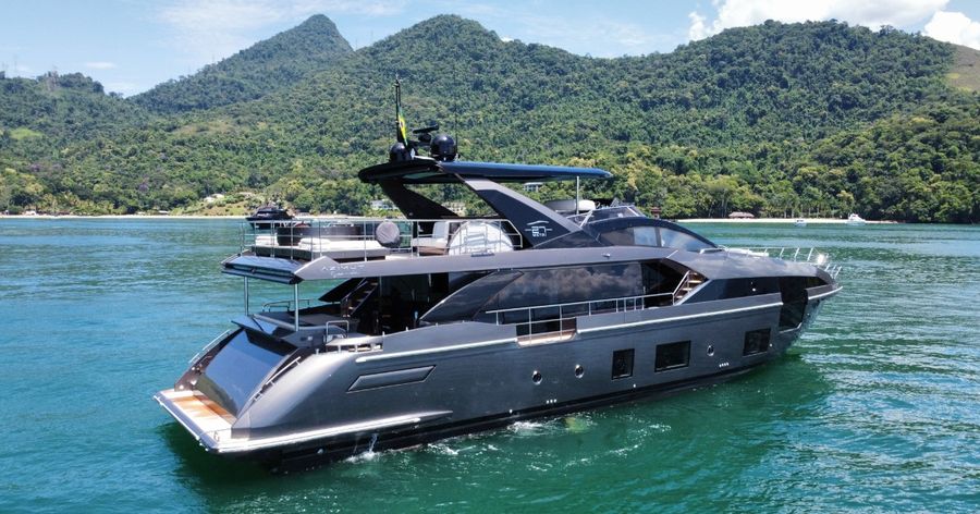 Azimut 27M