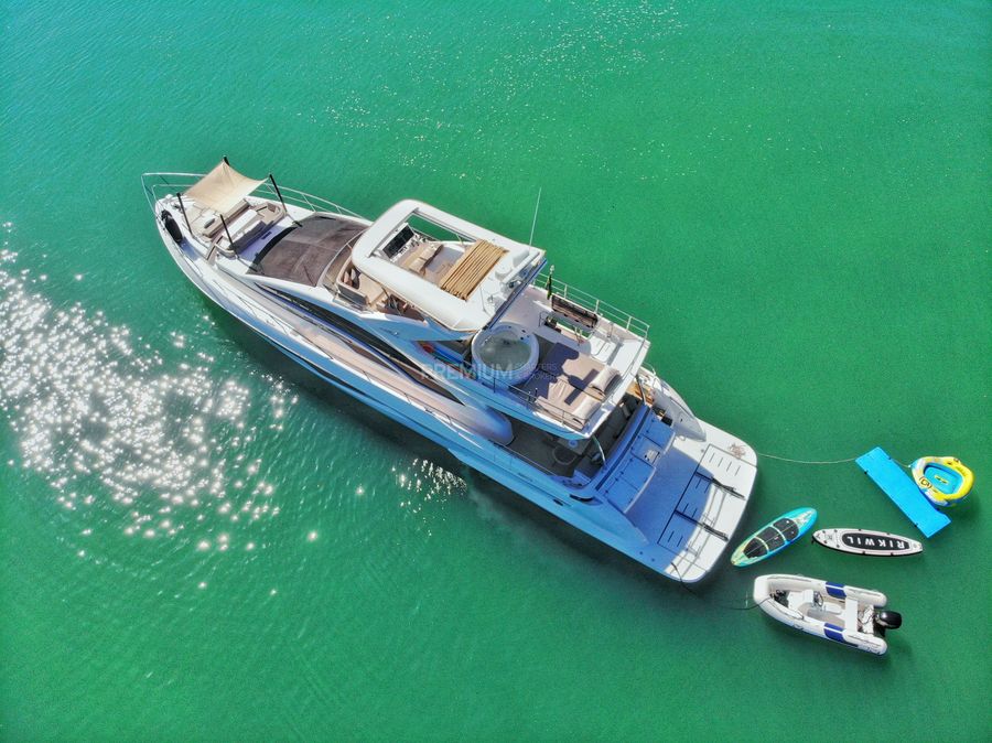 Intermarine 80